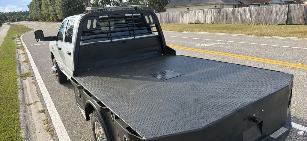 2022 RAM Ram 3500 Chassis Cab Tradesman - Photo 6