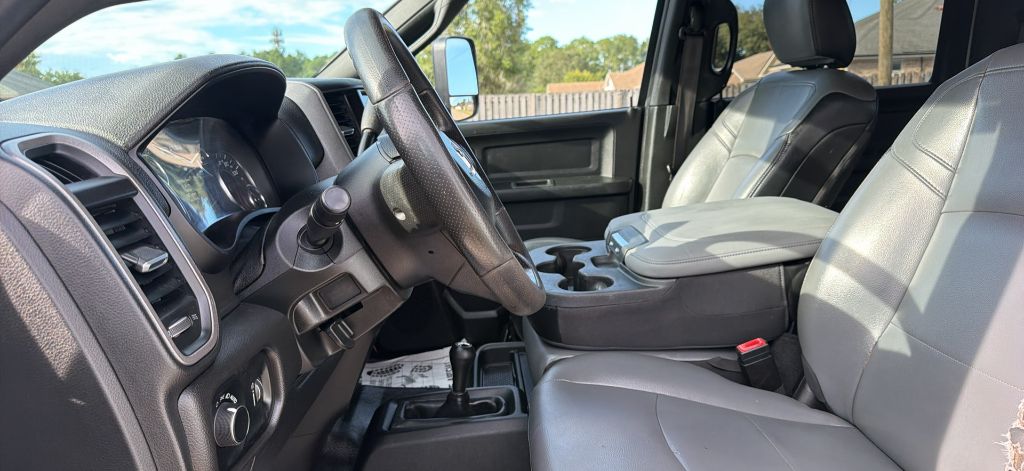 2022 RAM Ram 3500 Chassis Cab Tradesman - Photo 18