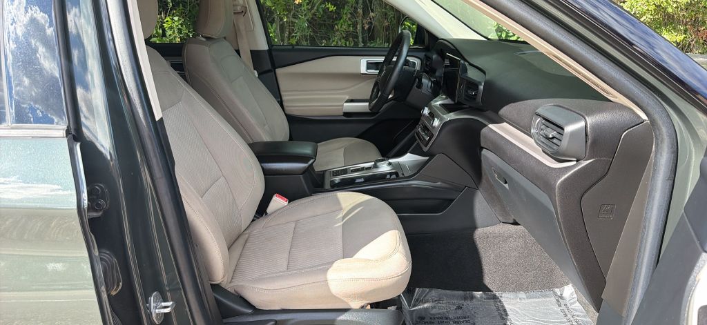 2022 Ford Explorer XLT - Photo 16