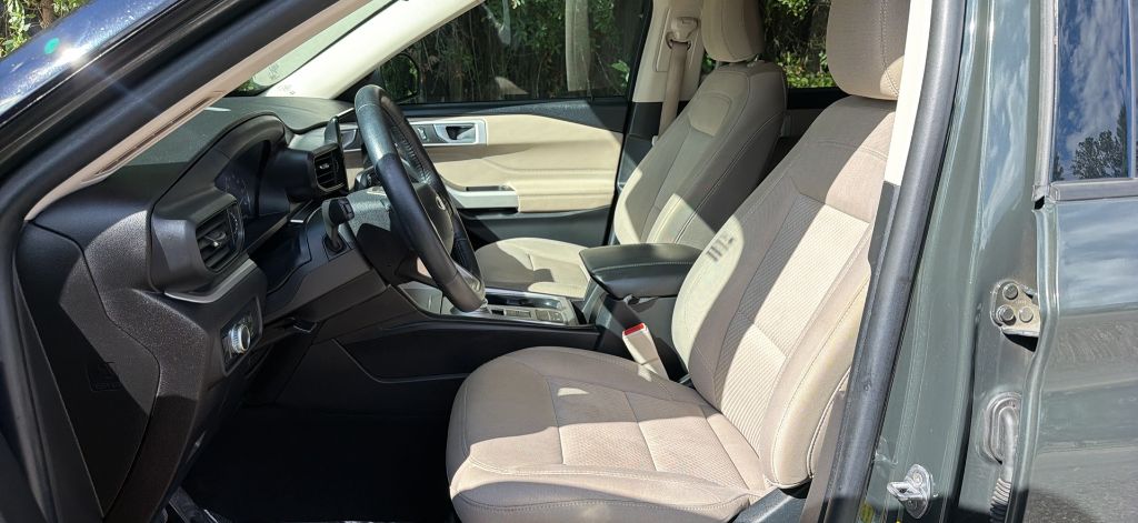 2022 Ford Explorer XLT - Photo 10