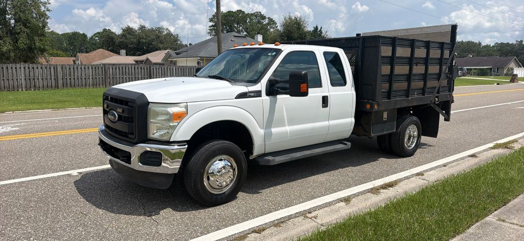 2013 Ford F-350 Super Duty Chassis Cab