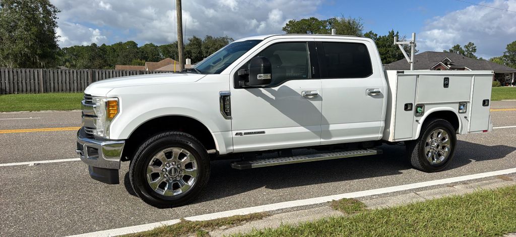 2017 Ford F-250 Super Duty Lariat